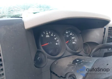 2010 Chevrolet Silverado K1500 из США, поврежденный, VIN 1GCPKPEA8AZ151765